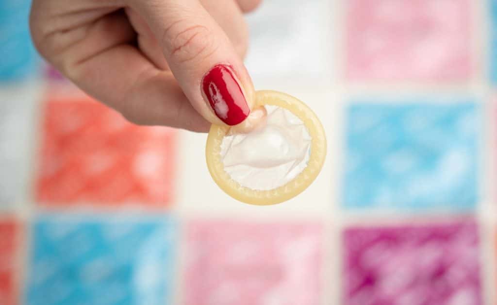Что делать, если порвался презерватив?