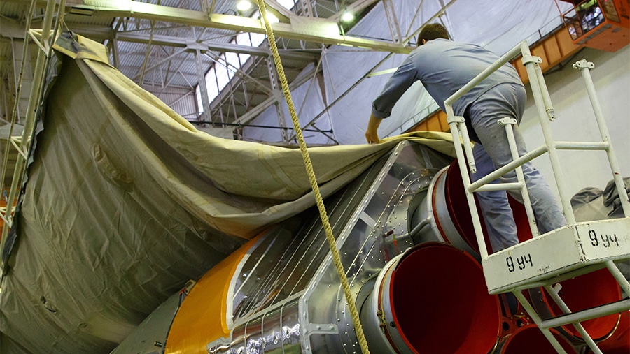 Россия приостановила создание сверхтяжелой ракеты для полетов к Луне