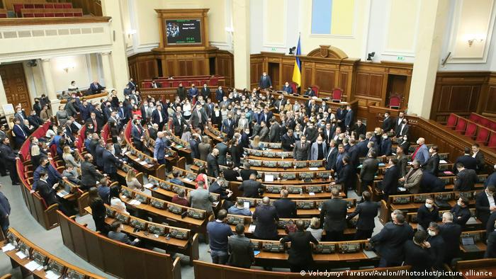 Рада приняла закон о десоветизации законодательства Украины: о чем речь