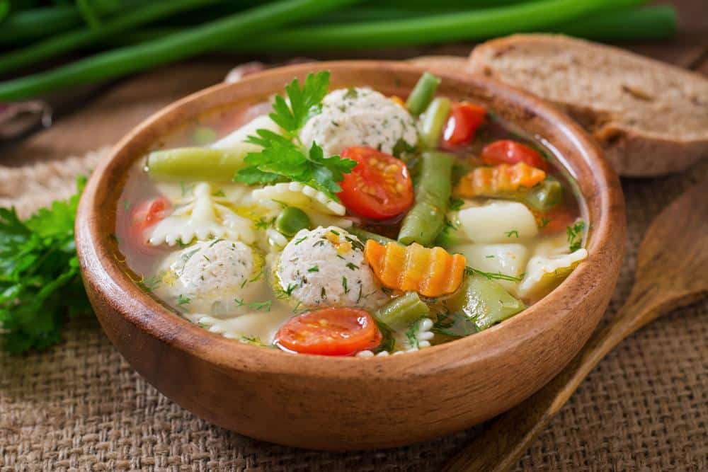 Аппетитный суп с фрикадельками: рецепты с мясом и с рыбой