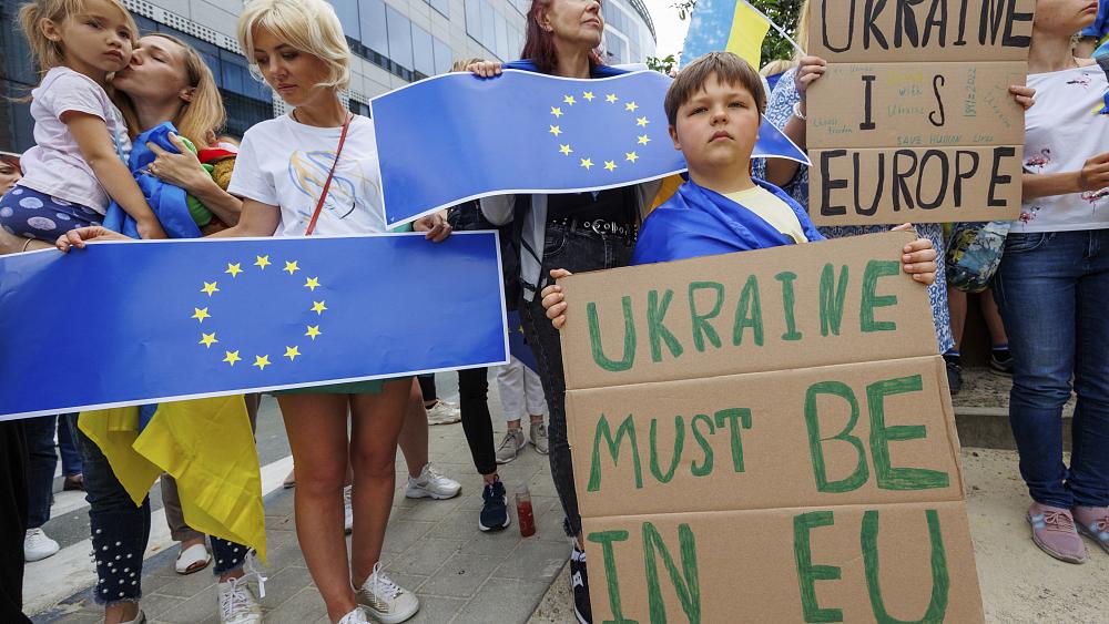 Российское вторжение толкнуло Украину в Евросоюз