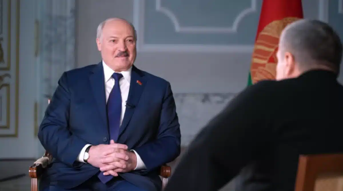 Александр Лукашенко заявил, что попросит у РФ ядерное оружие в двух случаях