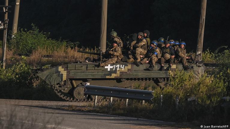 Российские войска отступают из Волчанска