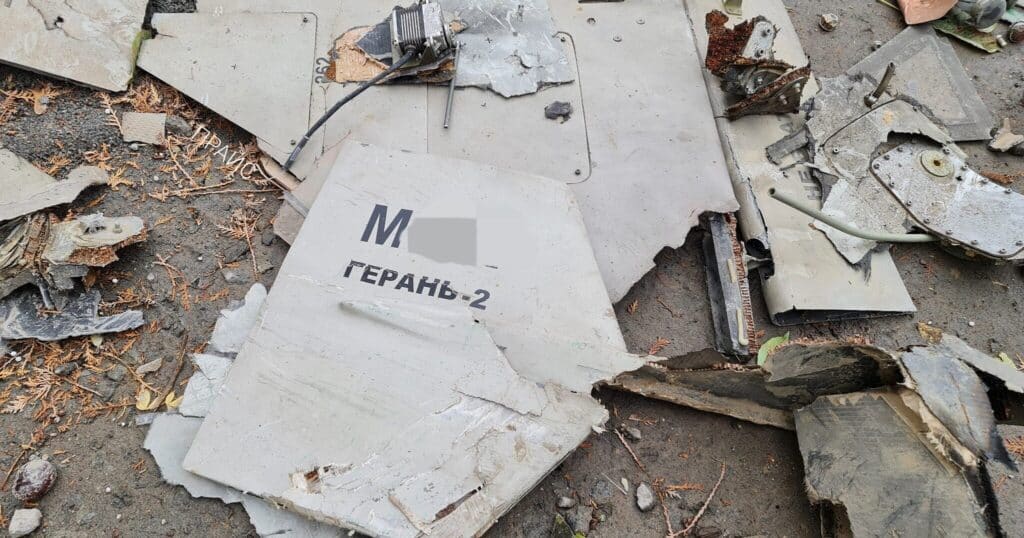 В результате атаки беспилотников-камикадзе в Киеве взорван жилой дом