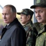 Песков: Путин посетит аннексированные территории Украины "в определенное время"